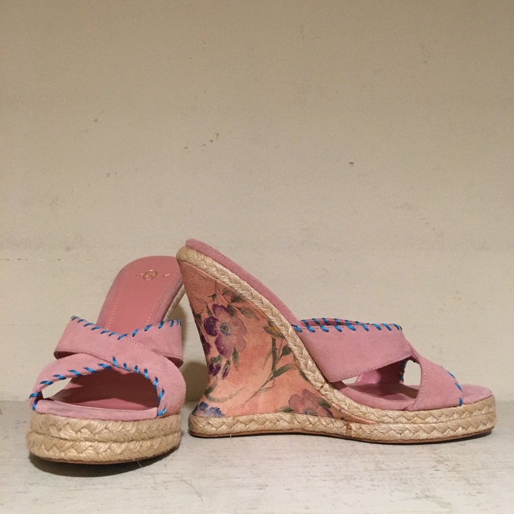 Ladies size 6-1/2  Pink Slip-on worn once like new
